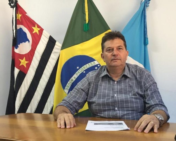 Juiz revoga a prpria sentena diante de ordem do Tribunal de Justia em suspender processo contra o Prefeito de Sagres