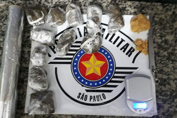 Indiv�duo � preso acusado de tr�fico de entorpecentes em Bastos