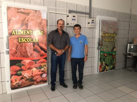 Prefeitura investe quase R$ 67 mil para implantação de câmara fria no setor de Alimentação Escolar