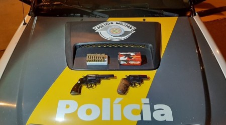 Armas de fogo e munições são apreendidas pela Polícia Rodoviária, em Presidente Venceslau