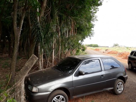 Polícia de Parapuã encontra Gol furtado durante a noite na cidade