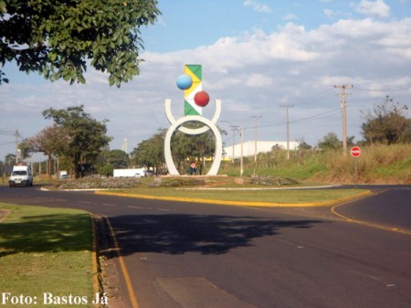 Números de habitantes de Bastos Estaciona