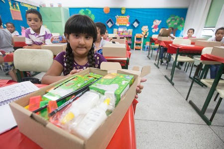 Educação SP retoma ano letivo com ensino remoto e distribuição de material pedagógico