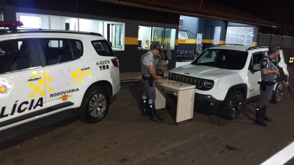 TOR da Pol�cia Rodovi�ria prende homem por recepta��o e esclarece furto de relojoaria em Dracena