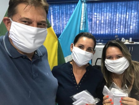 Sagres entrega 500 máscaras para proteção da população e servidores públicos