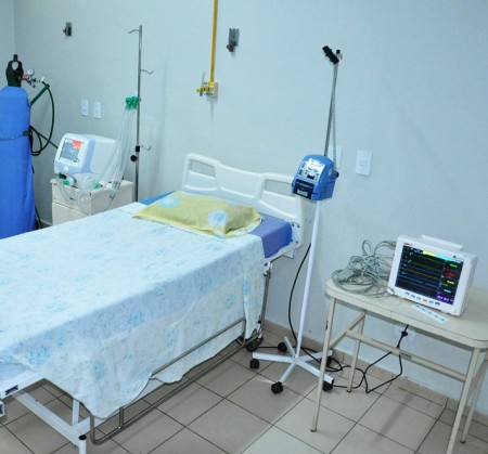 Santa Casa de Flórida Paulista instala leito com respirador adquirido com recurso da Justiça
