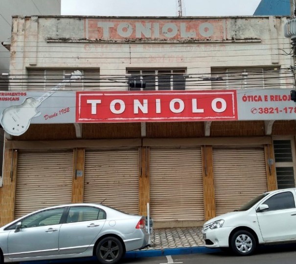 Pol�cia Civil investiga furto de mais de R$ 200 mil em joias de relojoaria de Dracena