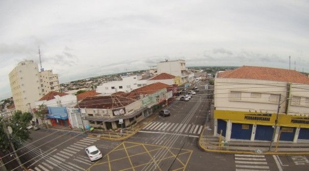 Adamantina mant�m fechamento do com�rcio e restri��es at� 7 de abril, e aguarda decis�o estadual