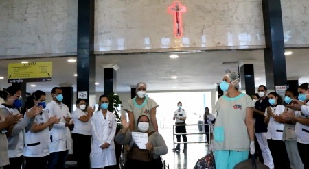 Moradora de Tarabai é a 1ª paciente diagnosticada com Covid-19 a receber alta do Hospital Regional