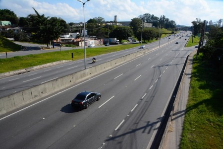 Taxa de isolamento social durante quarentena de coronavírus sobe para 59% em SP no domingo; governo quer 70%