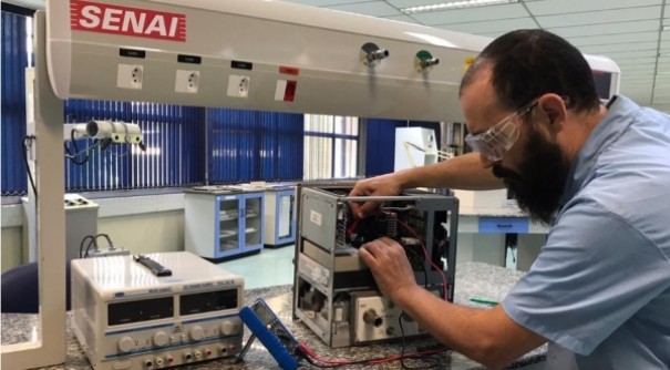 Ao coleta 11 respiradores na regio para conserto; 5 so de Adamantina