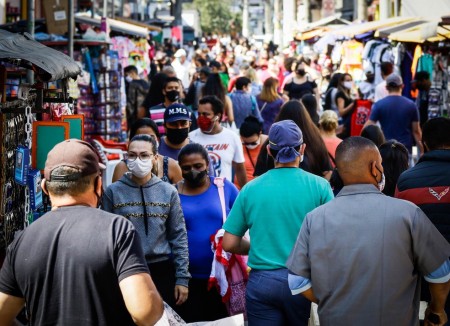 Vendas do comércio crescem 8% em junho, mas setor tem pior semestre desde 2016