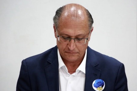 Justiça determina sequestro de bens de ex-governador de SP Geraldo Alckmin