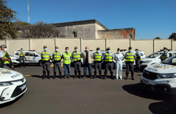 Eixo SP entrega 36 viaturas para policiamento rodovirio da regio