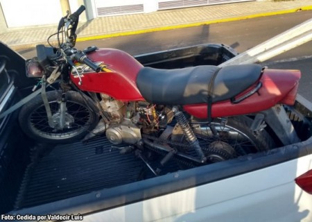 Moto furtada é recuperada pela Polícia Militar de Bastos