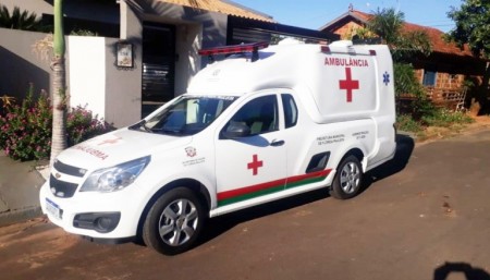 Prefeitura de Flórida Paulista recebe ambulância 0km