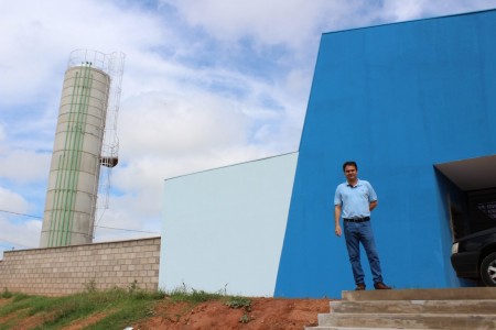 Obra da Creche Escola de Rinópolis deve ser finalizada em janeiro