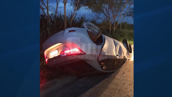 Capotamento na SP-294 em Fl�rida Paulista deixa mulher ferida