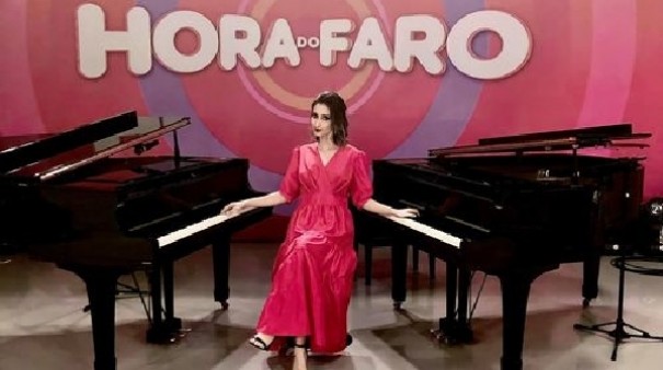 Adamantinense Jay Bergamini toca dois pianos ao mesmo tempo, no Hora do Faro, neste domingo