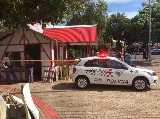 Homem � encontrado morto dentro da Casinha do Papai Noel no Centro de Dracena