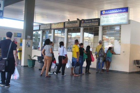Empresas de ônibus se preparam para aumento de passageiros no Carnaval