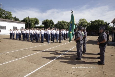 25° BPM/I realiza solenidade de apresentação da bandeira aos Soldados PM 2ª classe do curso superior de soldados