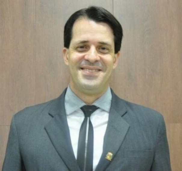 Vereador Bitinha recupera conta no WhatsApp