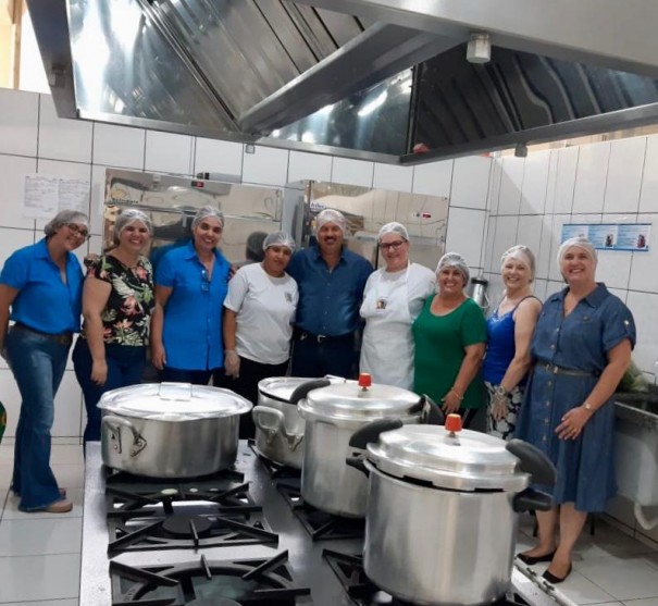 Escola Max Wirth recebe cozinha reformada, equipada e ampliada para incio do ano letivo 2020