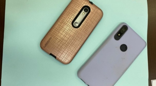 Idosa de 60 anos � flagrada furtando celulares de pacientes em unidade de sa�de