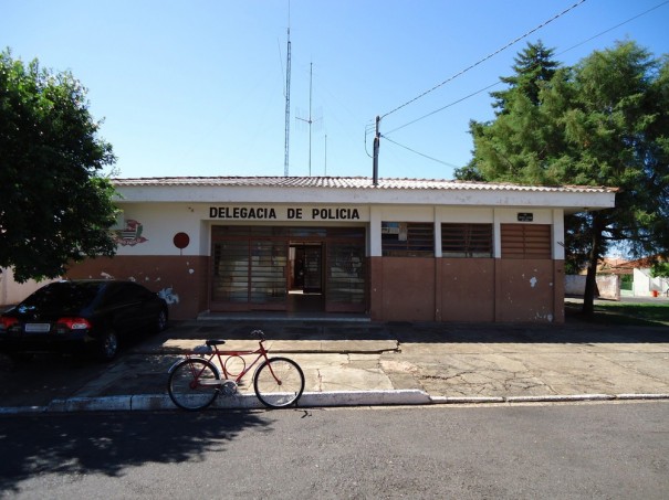 Opera��o policial prende homem condenado a mais de 13 anos de pris�o por estupro e maus-tratos de enteado de 6 anos em Mirante do Paranapanema