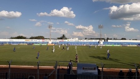 Azulão perde de novo em casa e está fora da Copa São Paulo de Futebol Júnior
