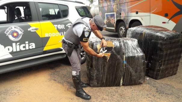 Mercadorias oriundas do Paraguai s�o apreendidas durante fiscaliza��o da Pol�cia Rodovi�ria