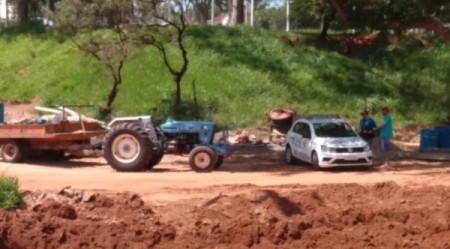 Polícia Civil de Adamantina aguarda laudo pericial sobre acidente com trator que vitimou funcionário da Prefeitura