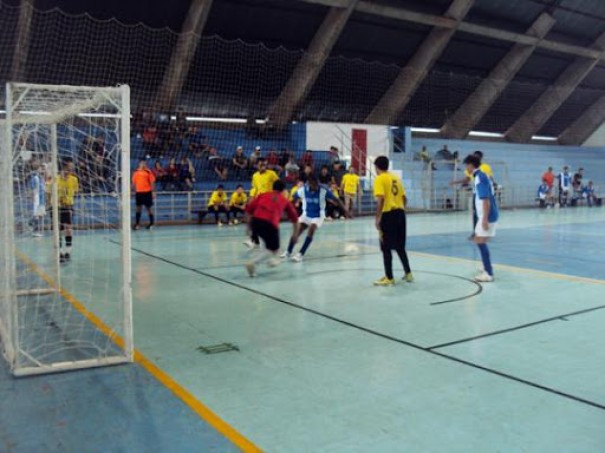 Comea hoje o Campeonato de Frias de Futsal 2020 de Osvaldo Cruz
