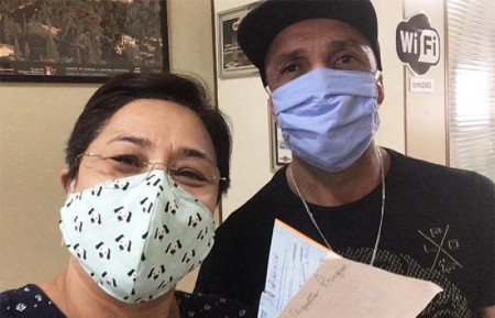 Tupãense encontra cheque e não descansa até devolver para o dono