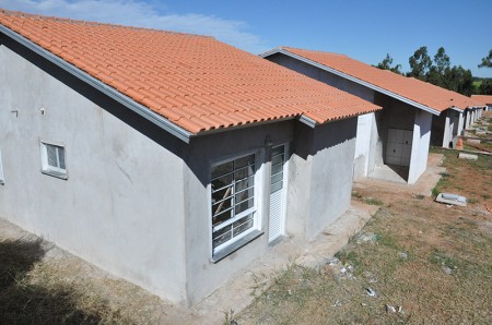 Mais de 1.500 famílias fizeram inscrições para o sorteio de 101 casas populares em Flórida Paulista