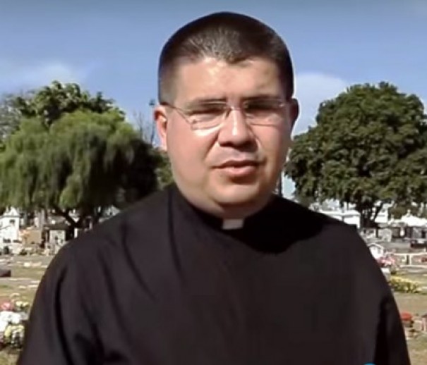 Papa decreta demisso clerical de padre tupense