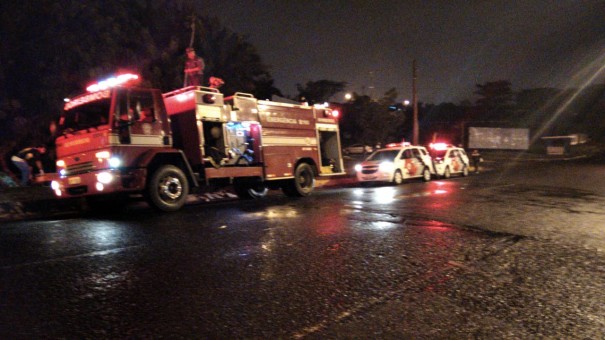 Acidente deixa tr�s mulheres feridas em Osvaldo Cruz 