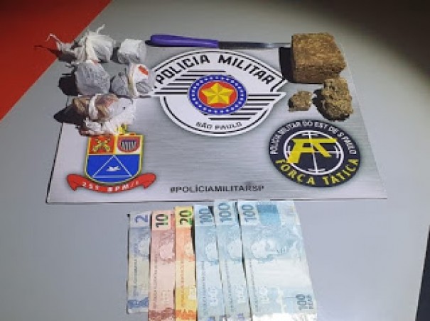 Ap�s den�ncia Pol�cia Militar prende homem por tr�fico de drogas em Adamantina