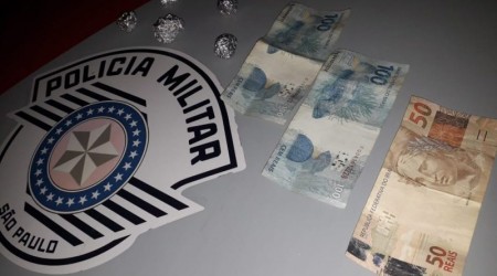 Homem é preso pela Polícia Militar em Lucélia por tráfico de drogas