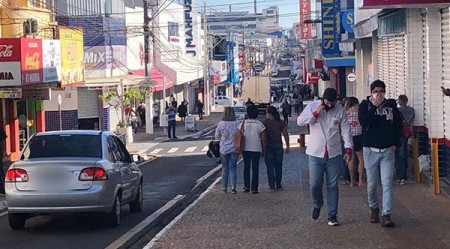 Após decisão da Justiça, prefeitura de Marília recua na abertura do comércio