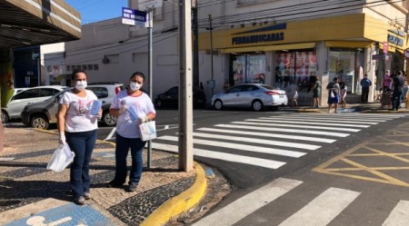 Secretaria de Saúde de Adamantina realiza ação de conscientização sobre o uso de máscaras
