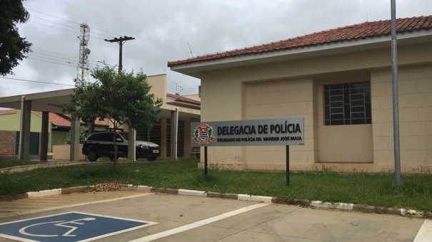 Homem � preso suspeito de tentar matar a ex-mulher e a enteada em Rancharia
