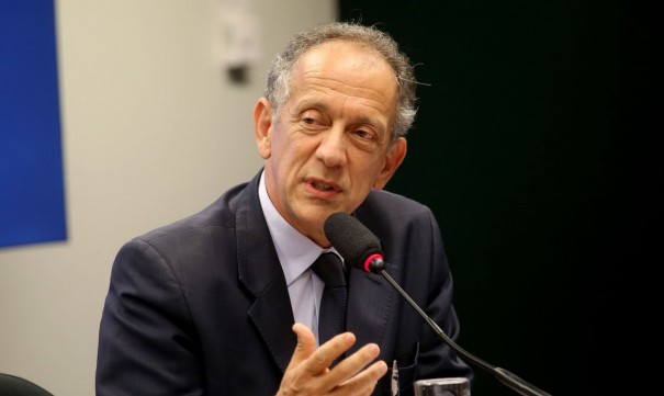 Futebol brasileiro pode voltar no final de junho, afirma CBF