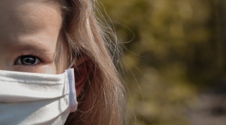 Entrega de máscaras para moradores segue em bairros e vai atingir zona rural em Adamantina