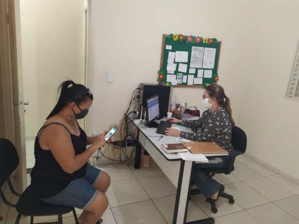 CRAS e Connecta Telecom oferecem internet e ajuda aos beneficiros(as) do Auxlio Emergencial em Dracena