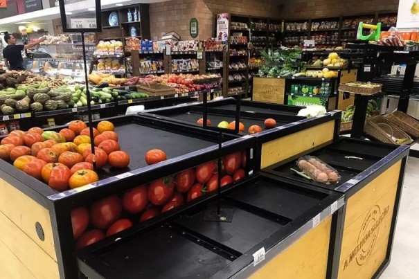 Supermercado em Marlia tem 13 funcionrios com Covid-19