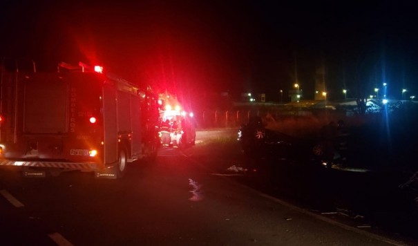 Capotamento de ve�culo deixa motorista ferida na Rodovia Comandante Jo�o Ribeiro de Barros