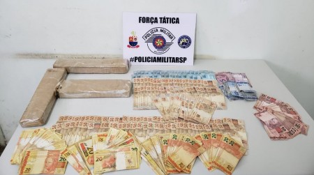 Tabletes de maconha e R$ 14 mil são apreendidos pela Força Tática em Presidente Prudente
