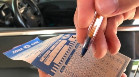 Zona azul volta a ser cobrada em Adamantina